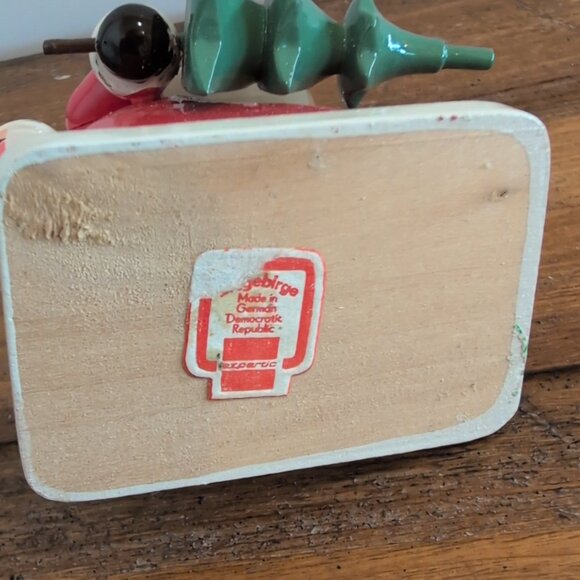 Rare Vintage Erzgebirge Wendt & Kuhn Santa Claus With Tree & Bag Of Toys Germany - Picture 5 of 5
